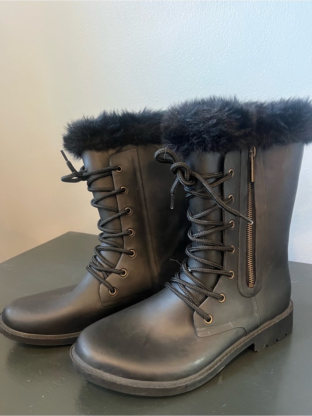Chooka Black Faux Fur Lace-Up Rain Boots Size 9 Brand New Never Worn
